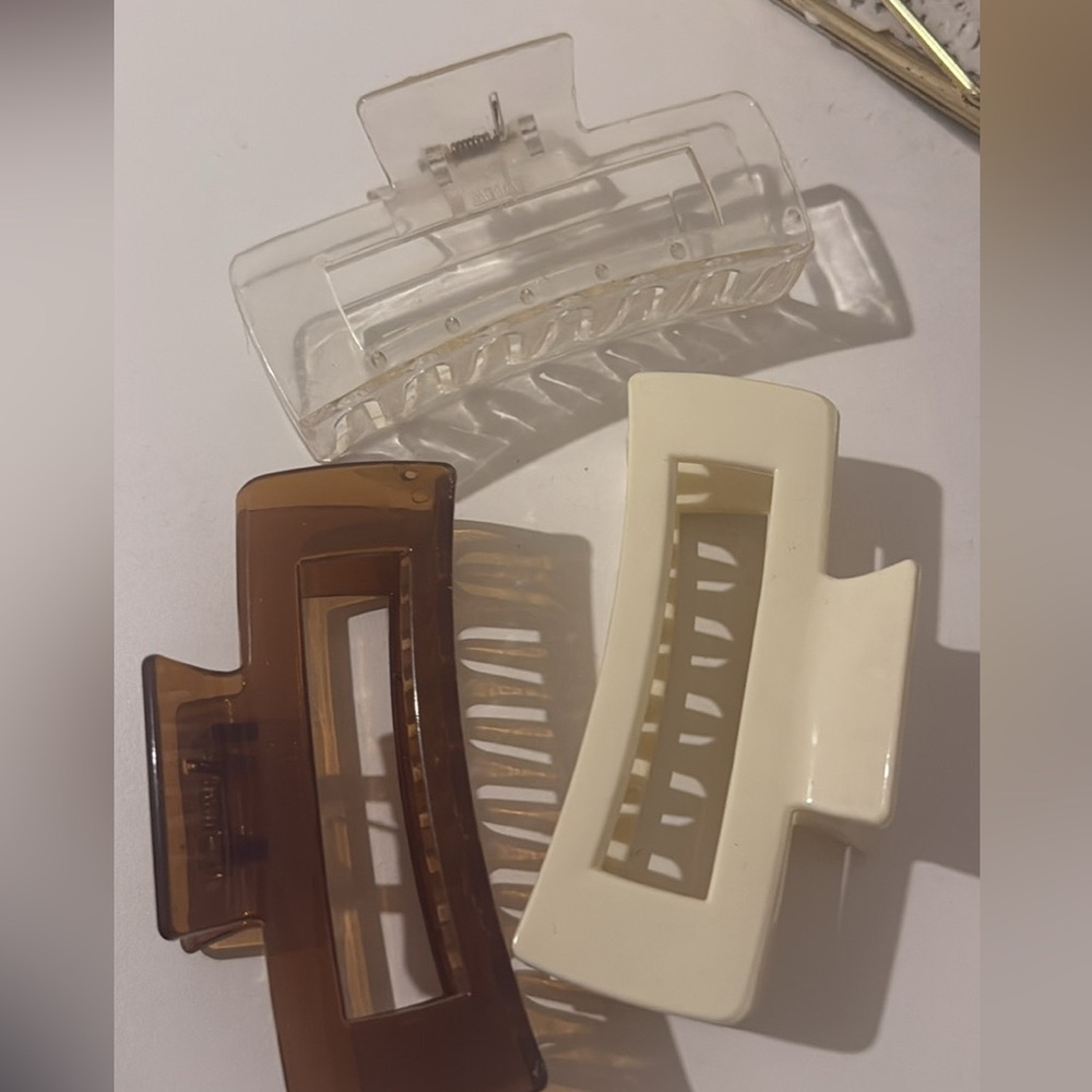 3 claw clips